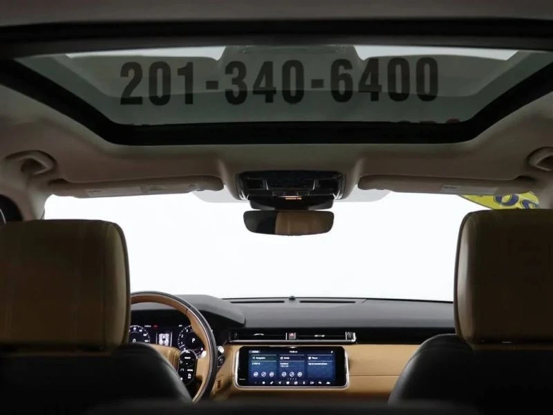 2018 Land Rover Range Rover Velar - Image 7 of 12