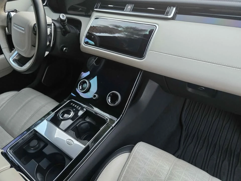 2018 Land Rover Range Rover Velar - Image 16 of 16