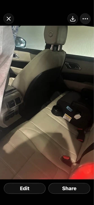 2018 Land Rover Range Rover Velar - Image 8 of 13