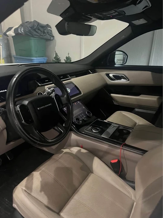 2018 Land Rover Range Rover Velar - Image 5 of 13