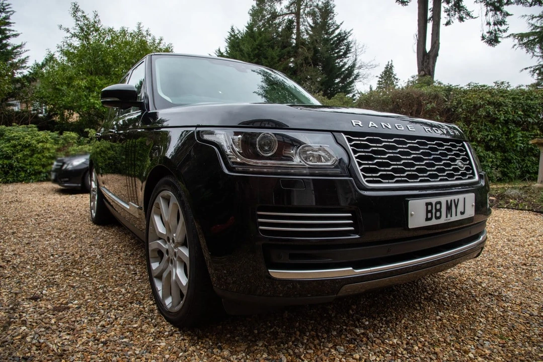 2018 Land Rover Range Rover L405 - Image 4 of 30
