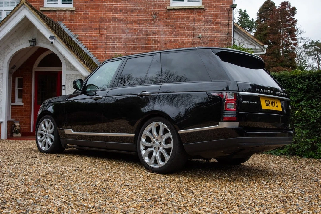 2018 Land Rover Range Rover L405 - Image 19 of 30