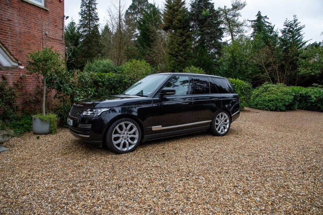 2018 Land Rover Range Rover L405 - Image 11 of 30