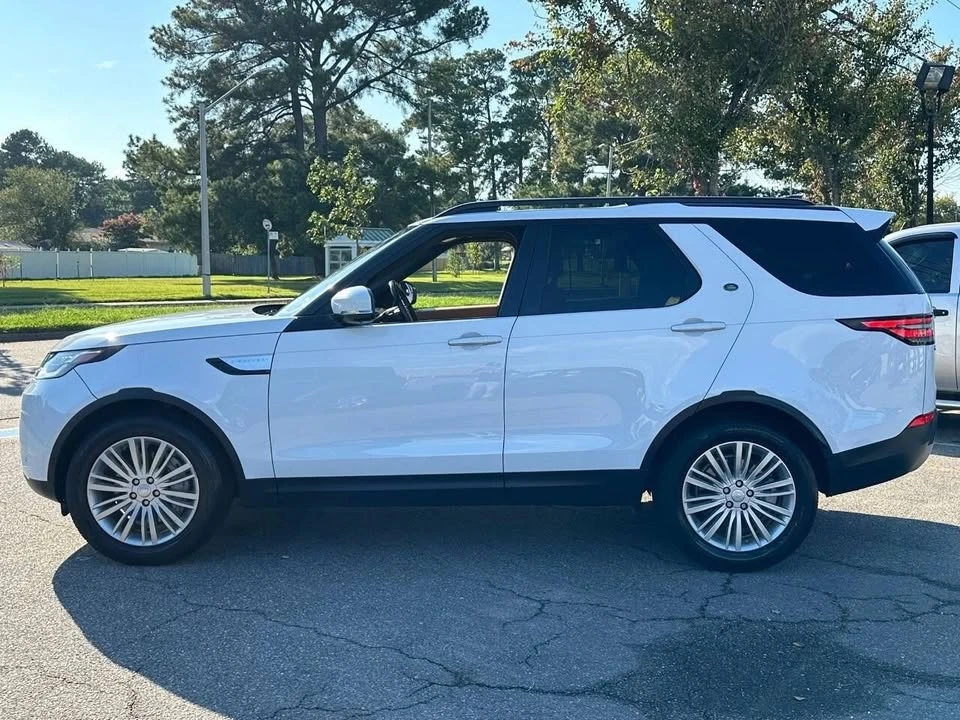 2018 Land Rover Discovery 5th Gen - Image 8 of 20