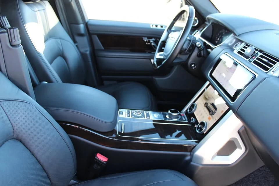 2018 Land Rover Range Rover L405 - Image 13 of 16