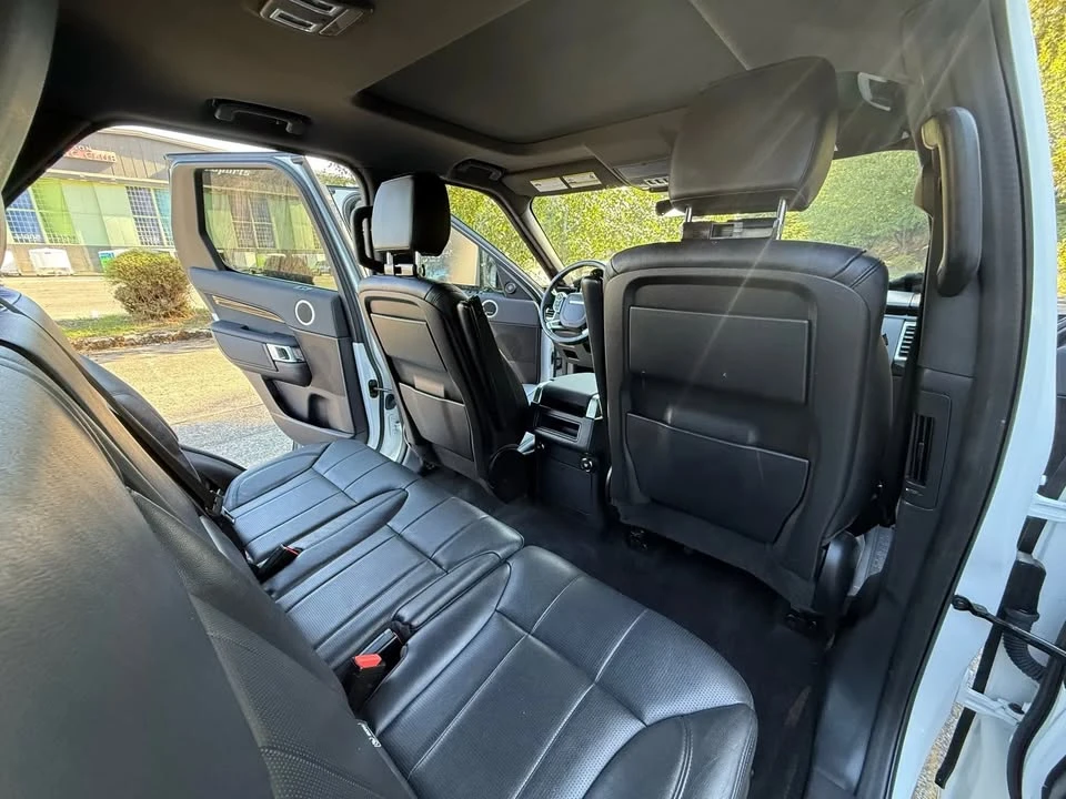 2018 Land Rover Discovery 5th Gen - Image 16 of 20