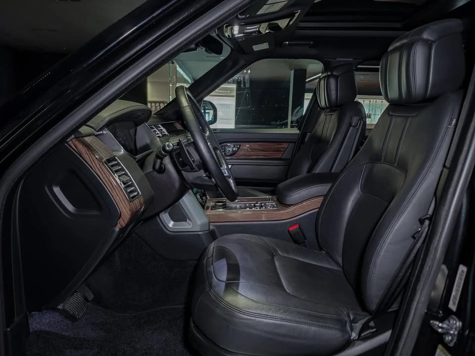 2018 Land Rover Range Rover L405 - Image 10 of 19