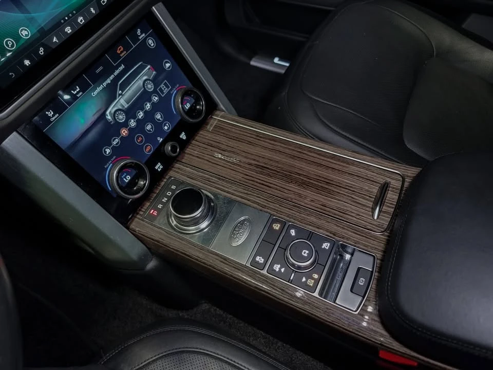 2018 Land Rover Range Rover L405 - Image 16 of 19