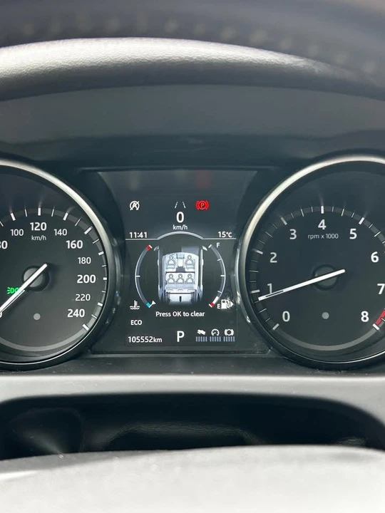 2018 Land Rover Discovery Sport - Image 10 of 12