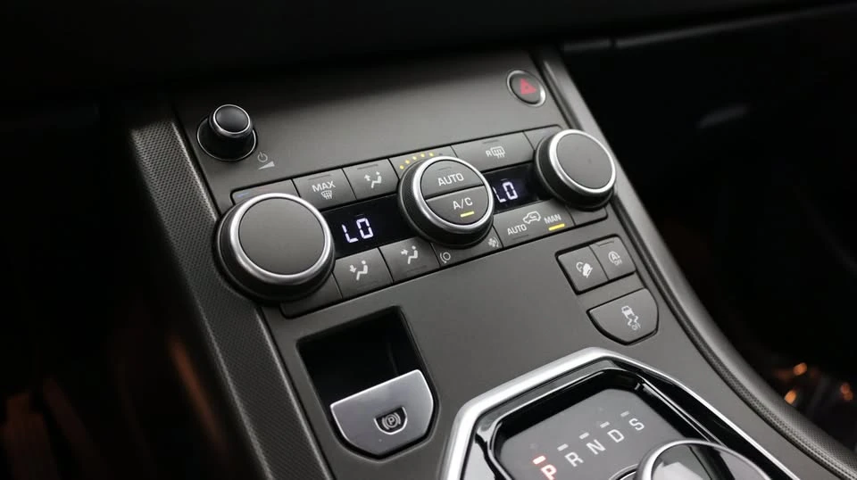 2018 Land Rover Range Rover Evoque 1st Gen - Image 14 of 20