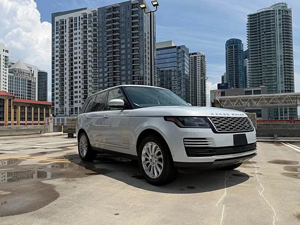 2018 Land Rover Range Rover L405 - Image 7 of 20