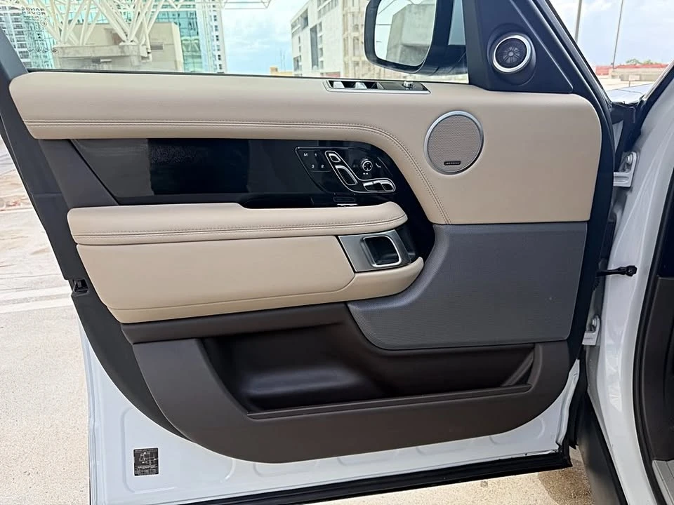 2018 Land Rover Range Rover L405 - Image 11 of 20