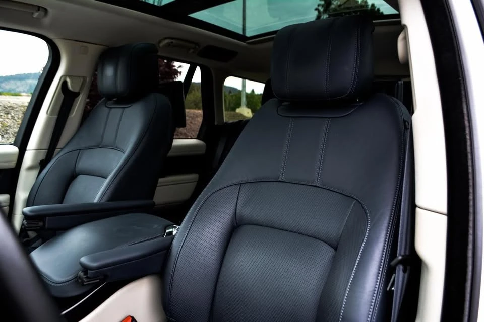 2018 Land Rover Range Rover L405 - Image 7 of 20