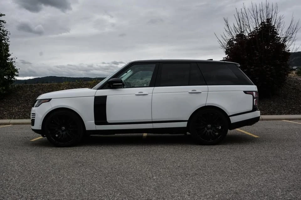 2018 Land Rover Range Rover L405 - Image 4 of 20