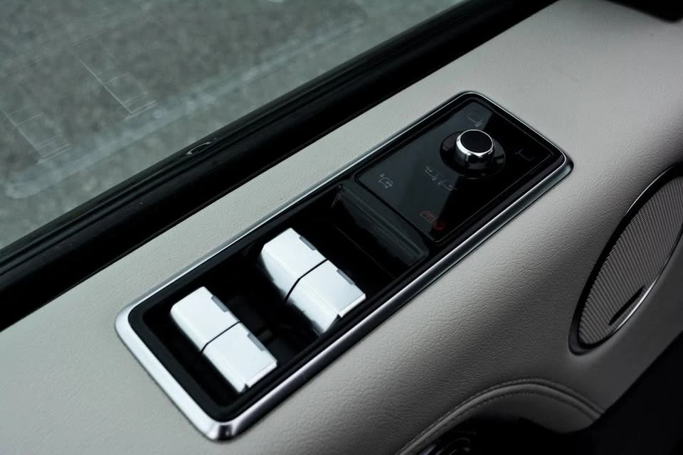 2018 Land Rover Range Rover L405 - Image 20 of 20