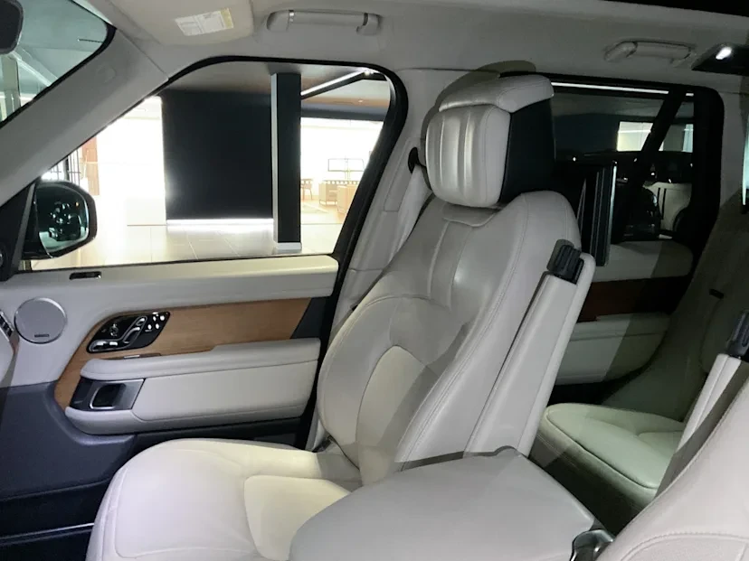 2018 Land Rover Range Rover L405 - Image 18 of 20