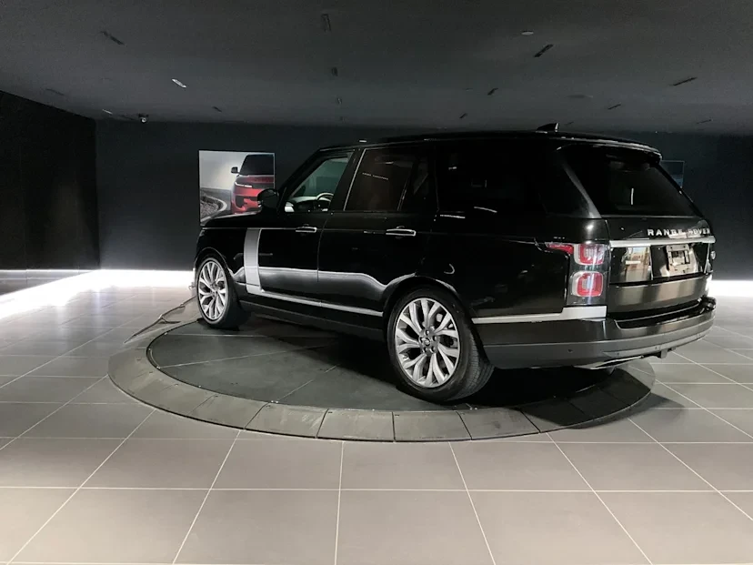2018 Land Rover Range Rover L405 - Image 5 of 20