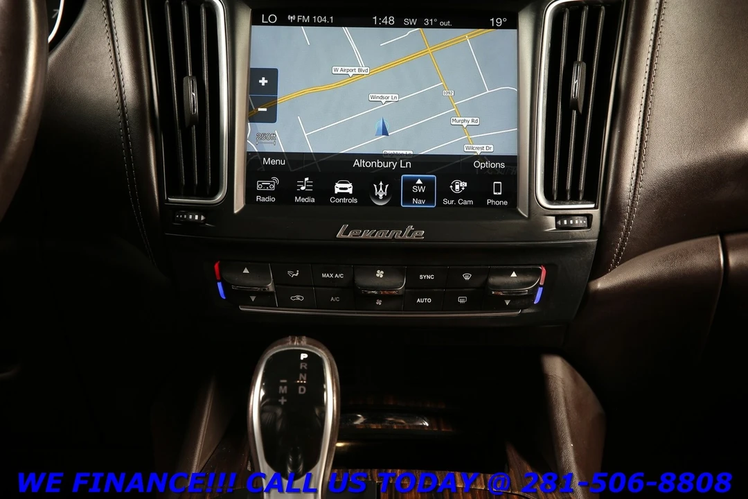 2018 Maserati Levante - Image 17 of 21
