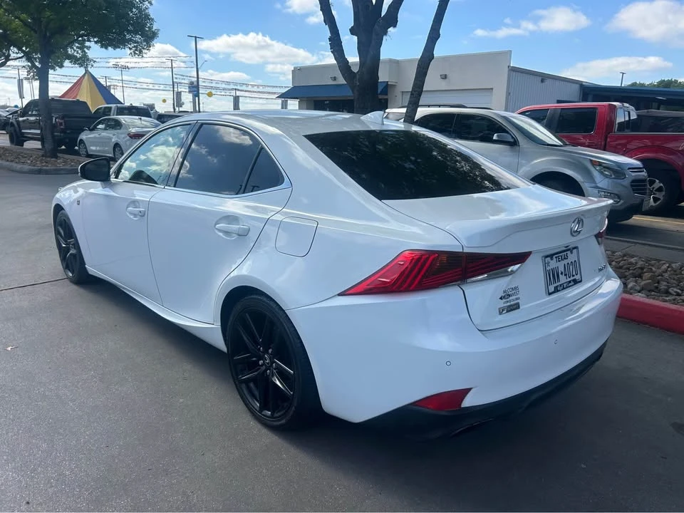 2018 Lexus IS 3rd Gen - Image 7 of 16
