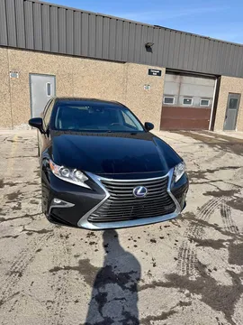2018 Lexus ES 300h