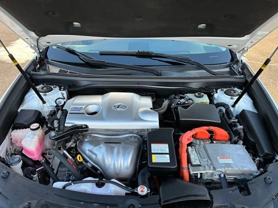 2018 Lexus ES 6th Gen - Image 8 of 20