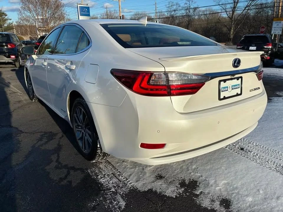 2018 Lexus ES 6th Gen - Image 4 of 20