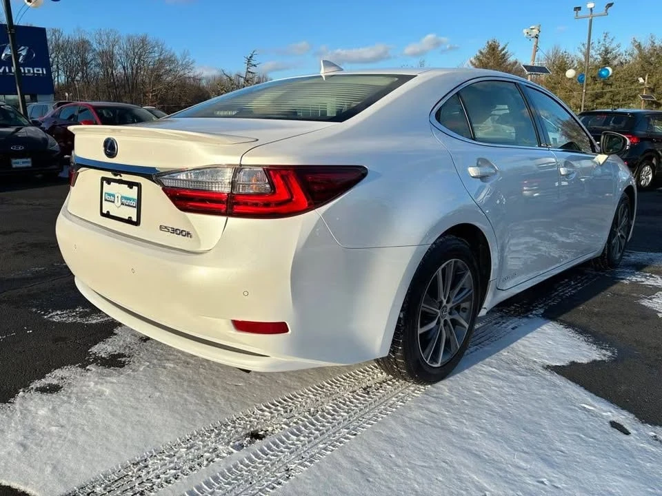 2018 Lexus ES 6th Gen - Image 6 of 20