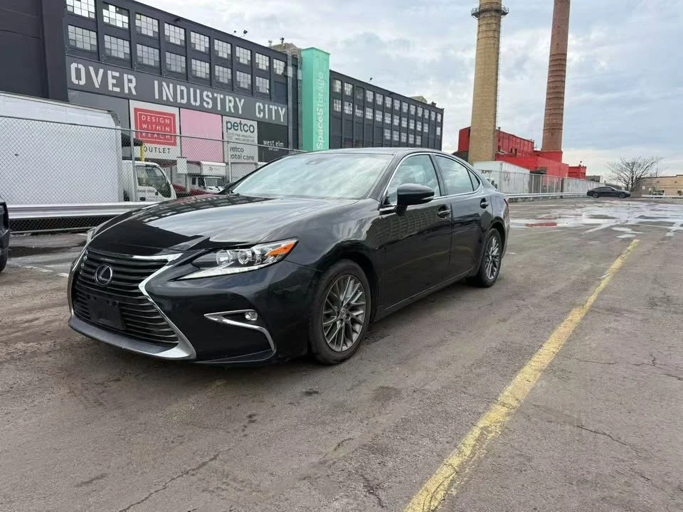 2018 Lexus ES 6th Gen - Image 2 of 9