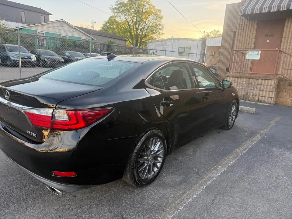 2018 Lexus ES 6th Gen - Image 4 of 15
