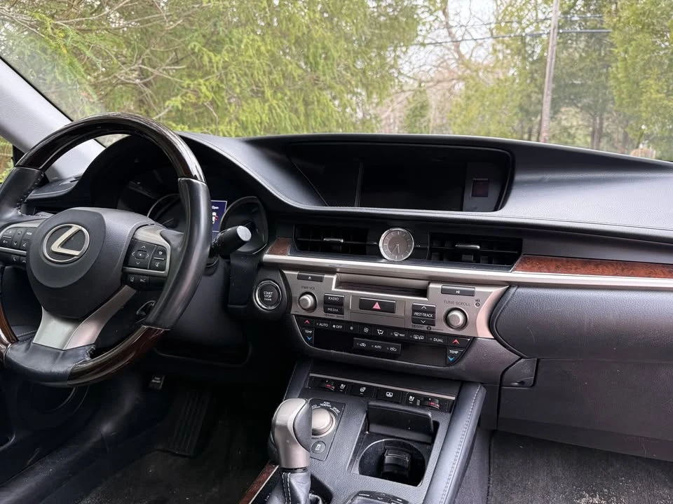 2018 Lexus ES 6th Gen - Image 3 of 6
