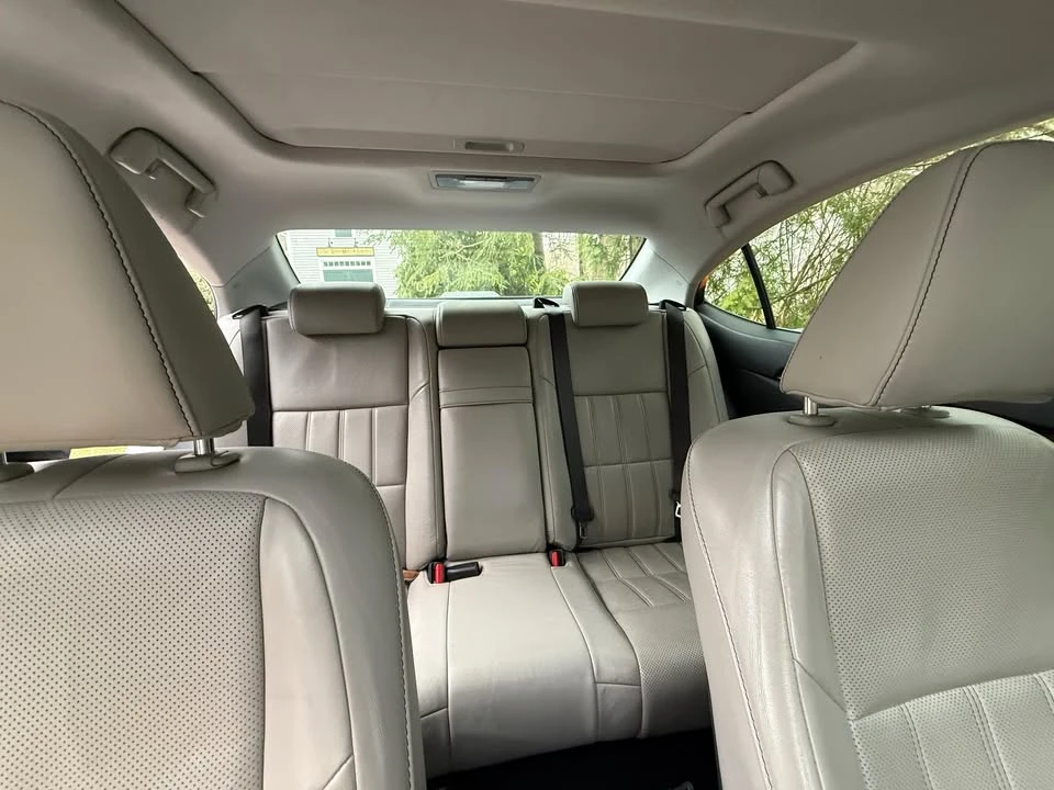 2018 Lexus ES 6th Gen - Image 2 of 6