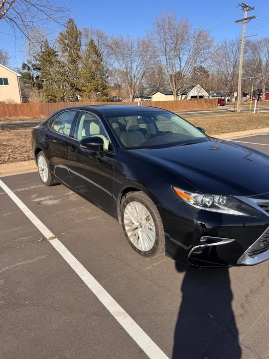 2018 Lexus ES 6th Gen - Image 2 of 6