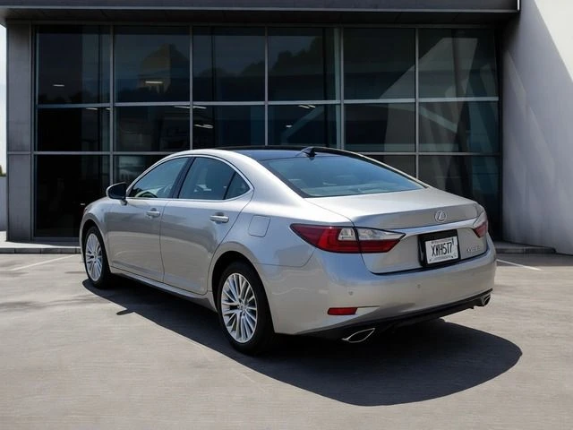 2018 Lexus ES 6th Gen - Image 7 of 17