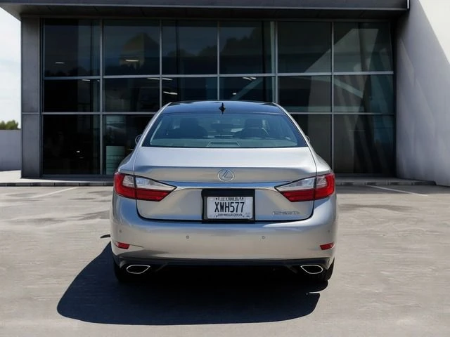 2018 Lexus ES 6th Gen - Image 8 of 17