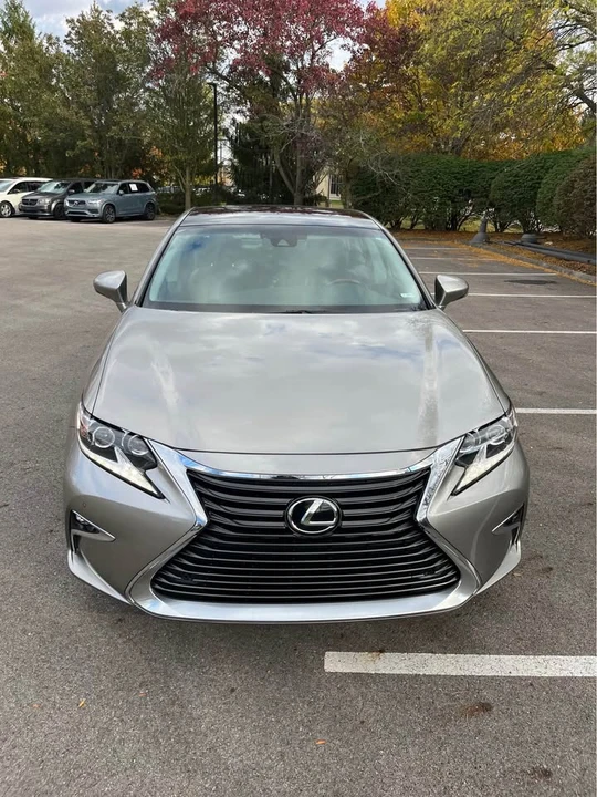 2018 Lexus ES 6th Gen - Image 2 of 19