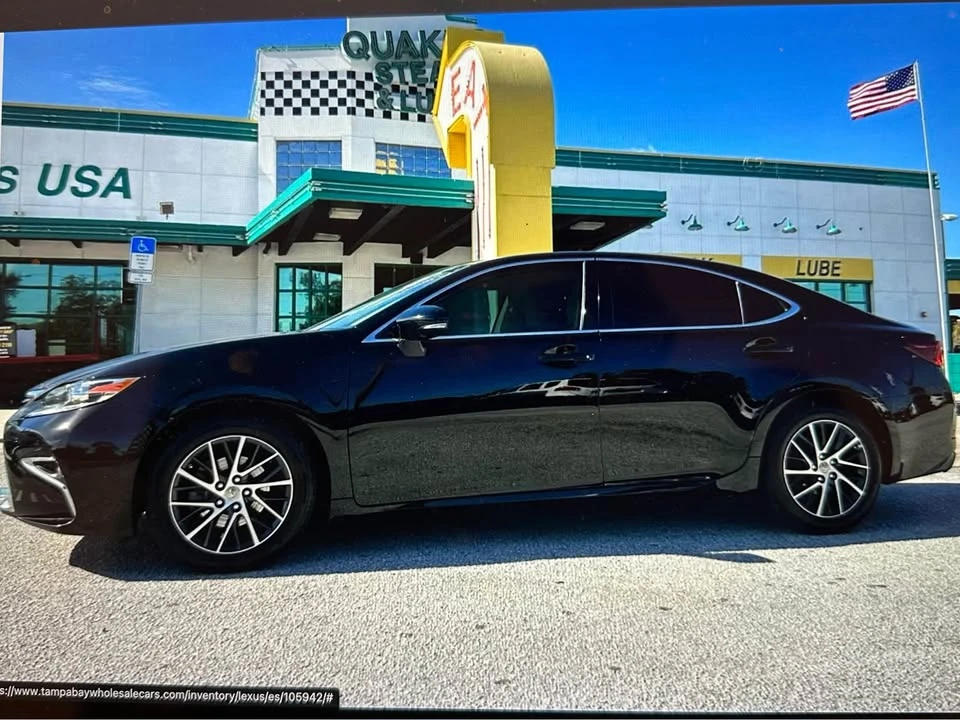 2018 Lexus ES 6th Gen - Image 2 of 20