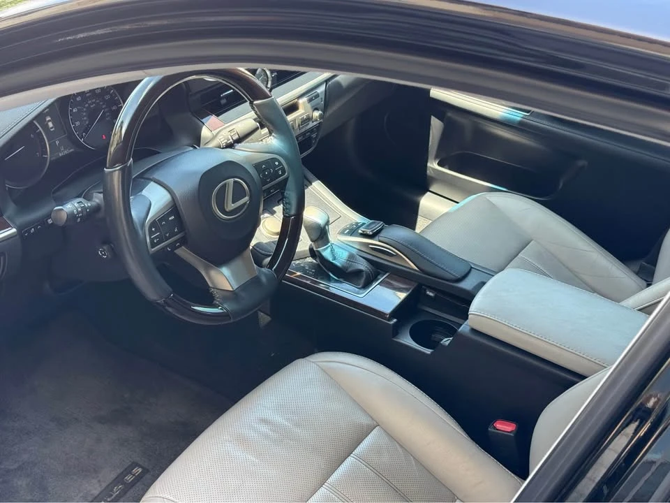 2018 Lexus ES 6th Gen - Image 19 of 19