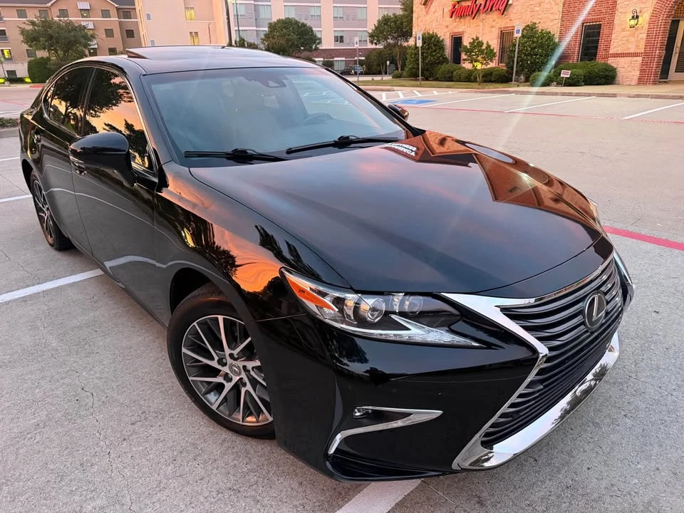 2018 Lexus ES 6th Gen - Image 3 of 19