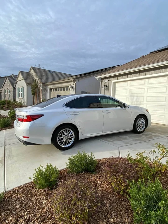 2018 Lexus ES 6th Gen - Image 9 of 9