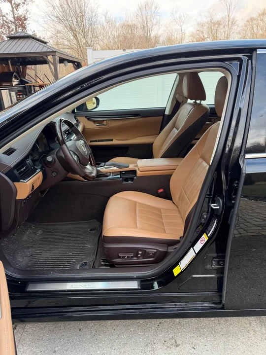 2018 Lexus ES 6th Gen - Image 7 of 13