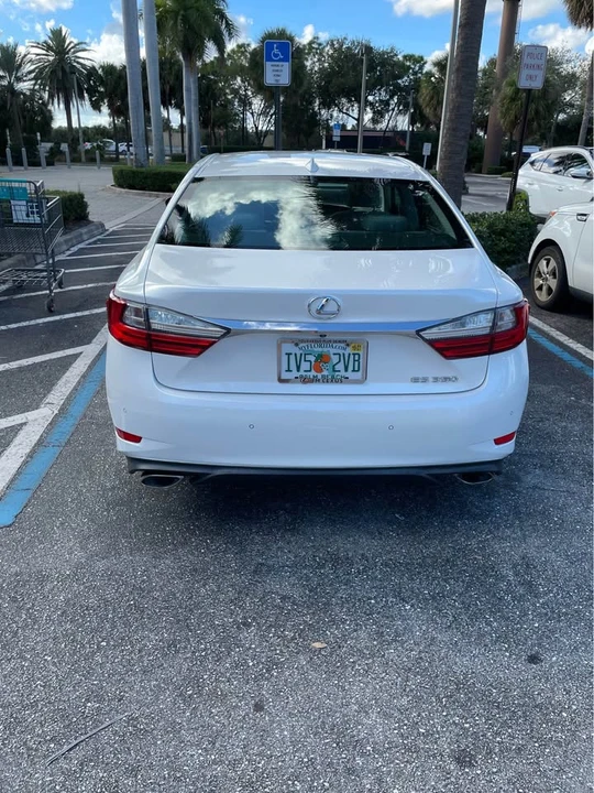2018 Lexus ES 6th Gen - Image 7 of 20