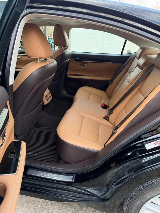 2018 Lexus ES 6th Gen - Image 10 of 13