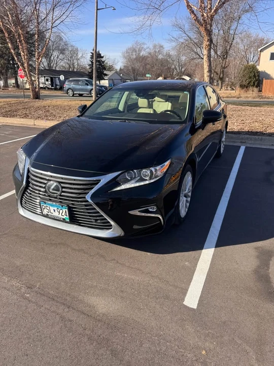 2018 Lexus ES 6th Gen - Image 5 of 5