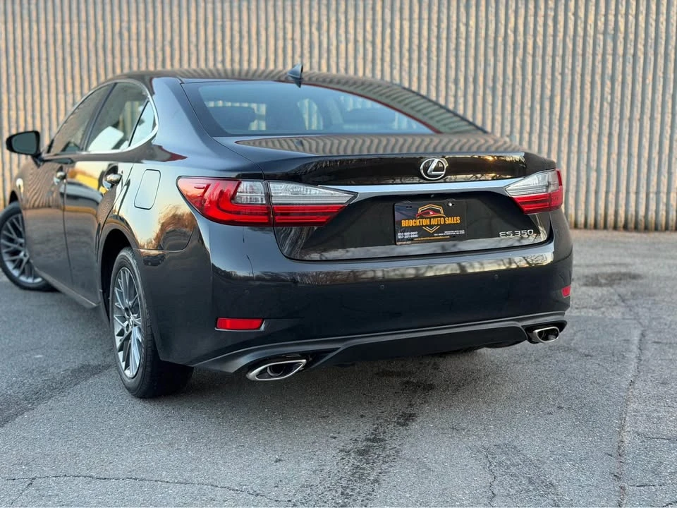 2018 Lexus ES 6th Gen - Image 5 of 20