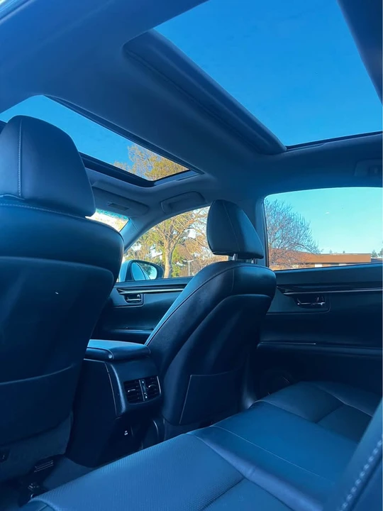 2018 Lexus ES 6th Gen - Image 8 of 14