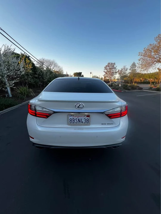 2018 Lexus ES 6th Gen - Image 4 of 14