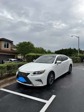2018 Lexus ES 350 Luxury Sedan