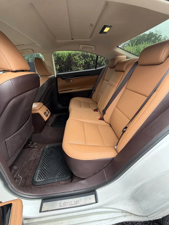 2018 Lexus ES 6th Gen - Image 6 of 7