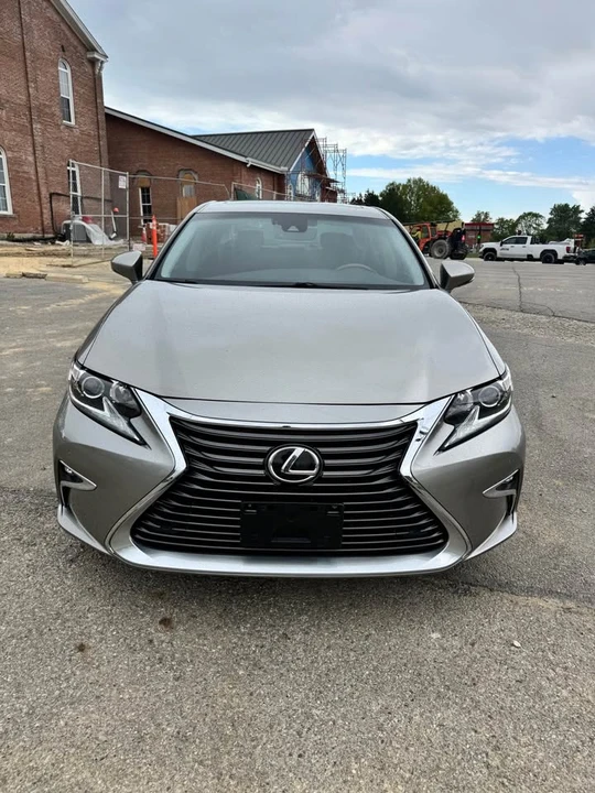 2018 Lexus ES 6th Gen - Image 7 of 20