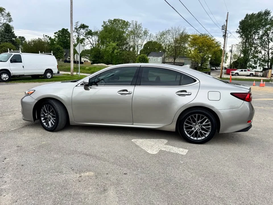 2018 Lexus ES 6th Gen - Image 6 of 20